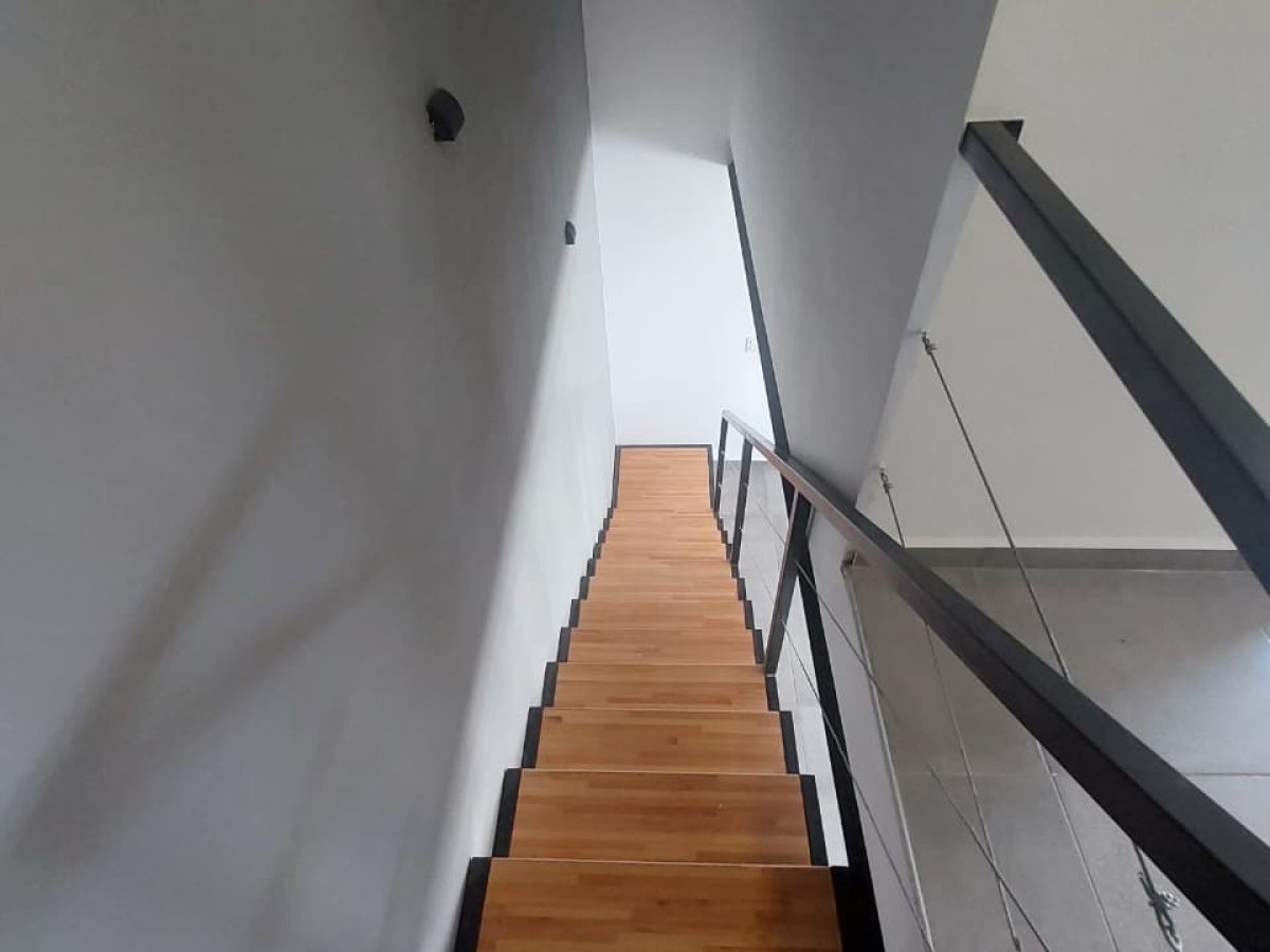 WhatsApp Image 2025-11-21 at 09.58.02 (1)