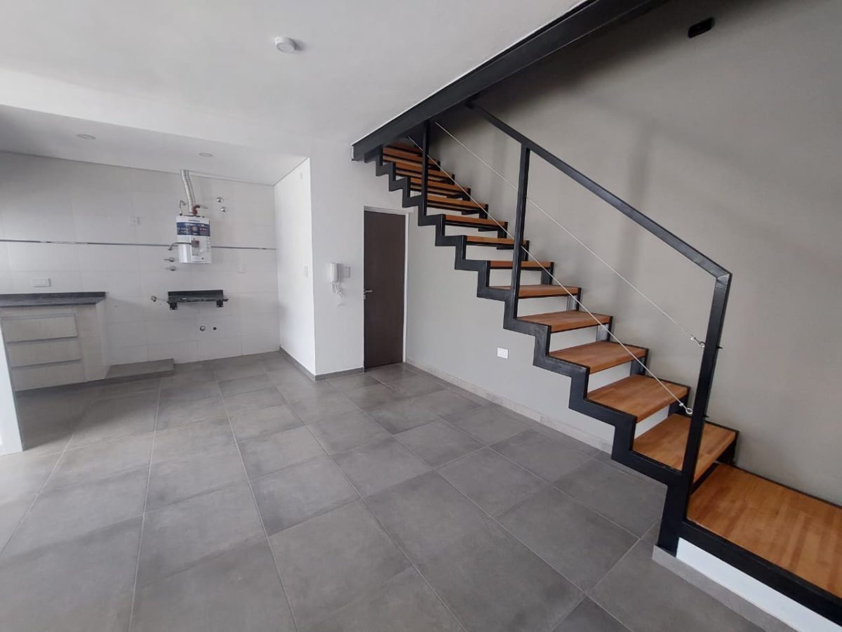 WhatsApp Image 2025-11-21 at 09.58.03 (2)