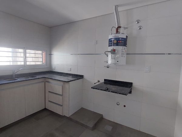 WhatsApp Image 2025-11-21 at 09.58.03